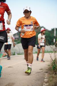 BIB: 2916
                            <button type="button" onclick="openModal(18895438)" class="btn btn-primary btn-sm float-right btn-popup" data-toggle="modal" data-target=".modal-high-quality">
                        <i class="fas fa-shopping-cart"></i> Add to Cart
                    </button>
                                            <button type="button" onclick="isThisMe(18895438, true)" class="btn btn-success btn-sm float-right btn-popup btn-isme hidden" data-toggle="tooltip" data-placement="bottom" title="นี่คือรูปของคุณใช่ไหม คลิกที่นี่เพื่อเอาเข้าอัลบั้ม">
                        <i class="fas fa-plus"></i> Add to album
                    </button>
                    <button type="button" onclick="isThisMe(18895438, false)" class="btn btn-warning btn-sm float-right btn-popup btn-isnotme hidden">
                        <i class="fas fa-ban"></i> Remove from album
                    </button>